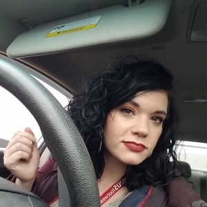 Meet your Posher, Casey